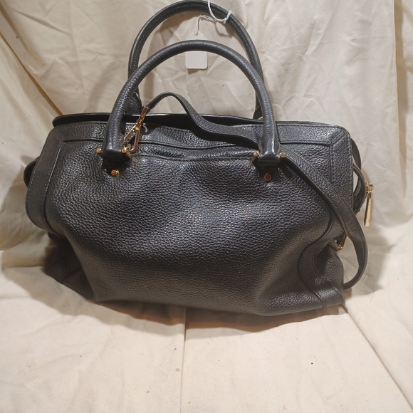 Michael kors satchel - Picture 7 of 9